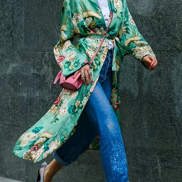 Kimono - Picture 1 of 10